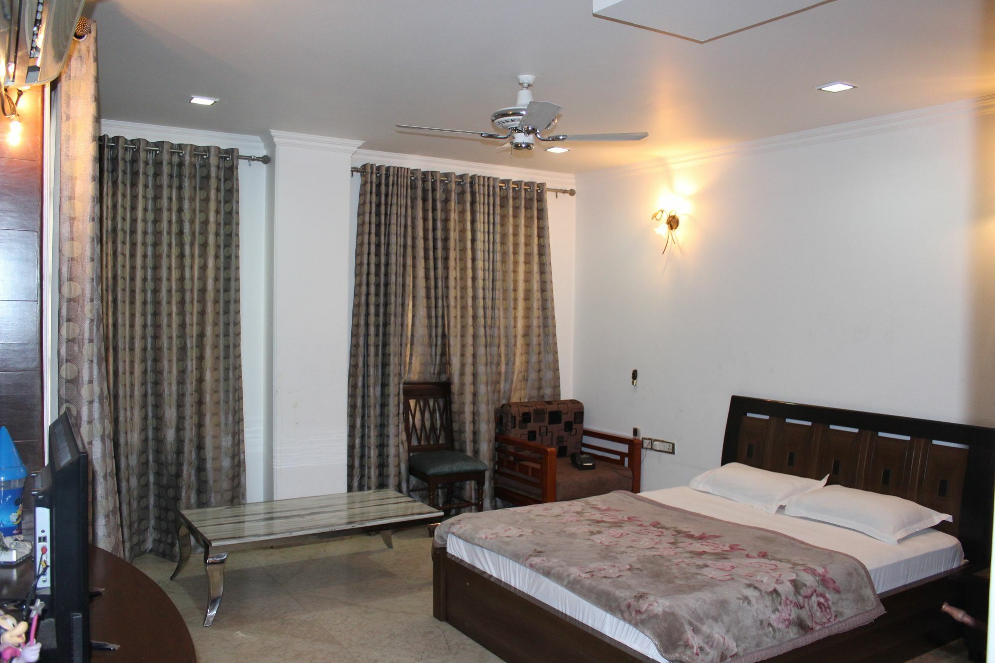 ניו דלהי Hotel Livia Residency מראה חיצוני תמונה